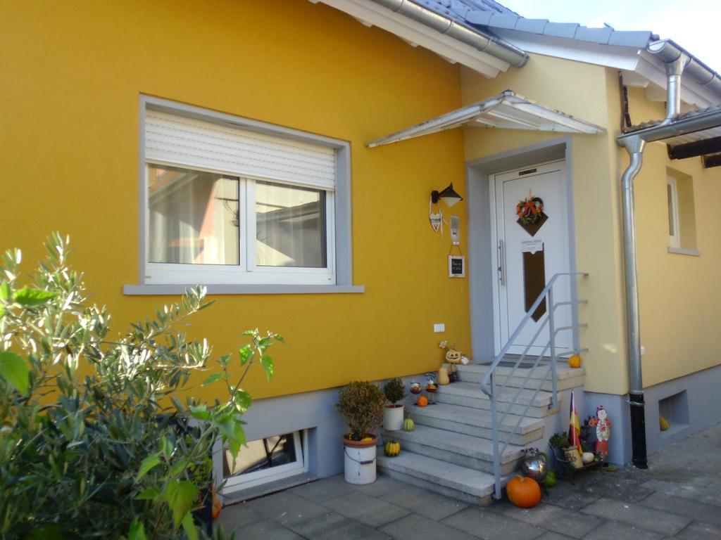 Pension Lelila Rust - Ex Gaestehaus Milella Exterior photo
